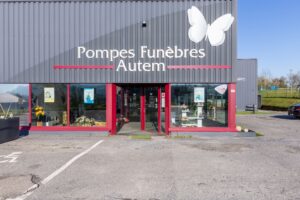 devanture pompes funebres autem